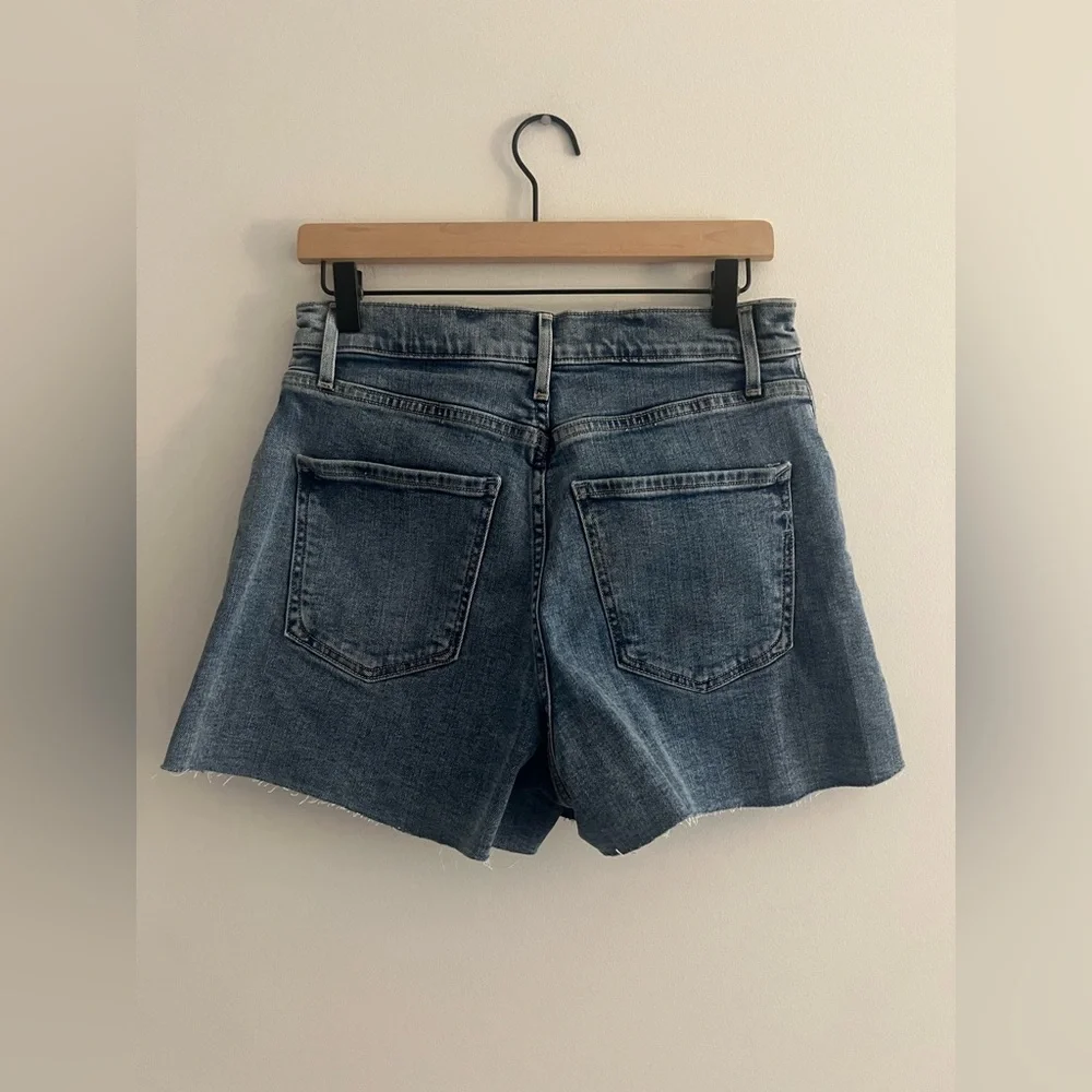 Express Mom Shorts Super High Rise Denim Shortie Women’s Size 8 - Picture 4 of 6